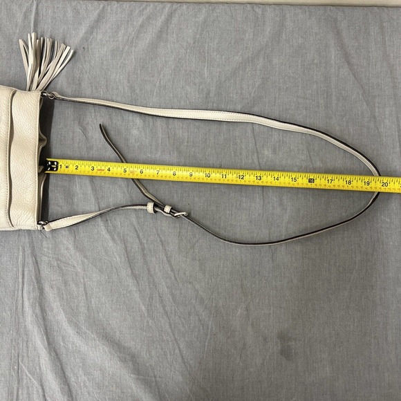 Michael Kors Off-White Soft Pebbled Leather Crossbody Purse W/Tassel FS Charity - Picture 9 of 11